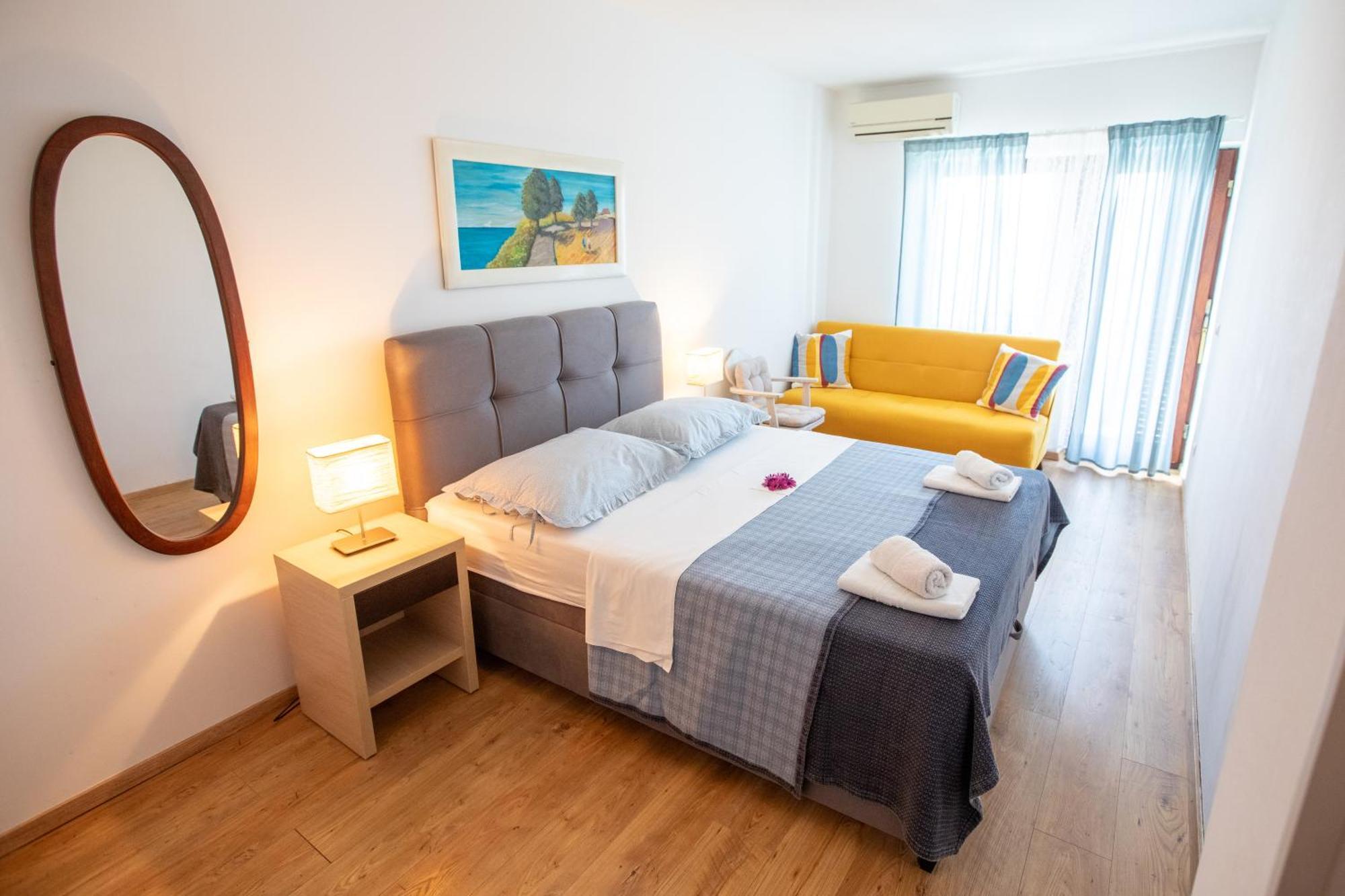 Apartment Gloria Podstrana Buitenkant foto